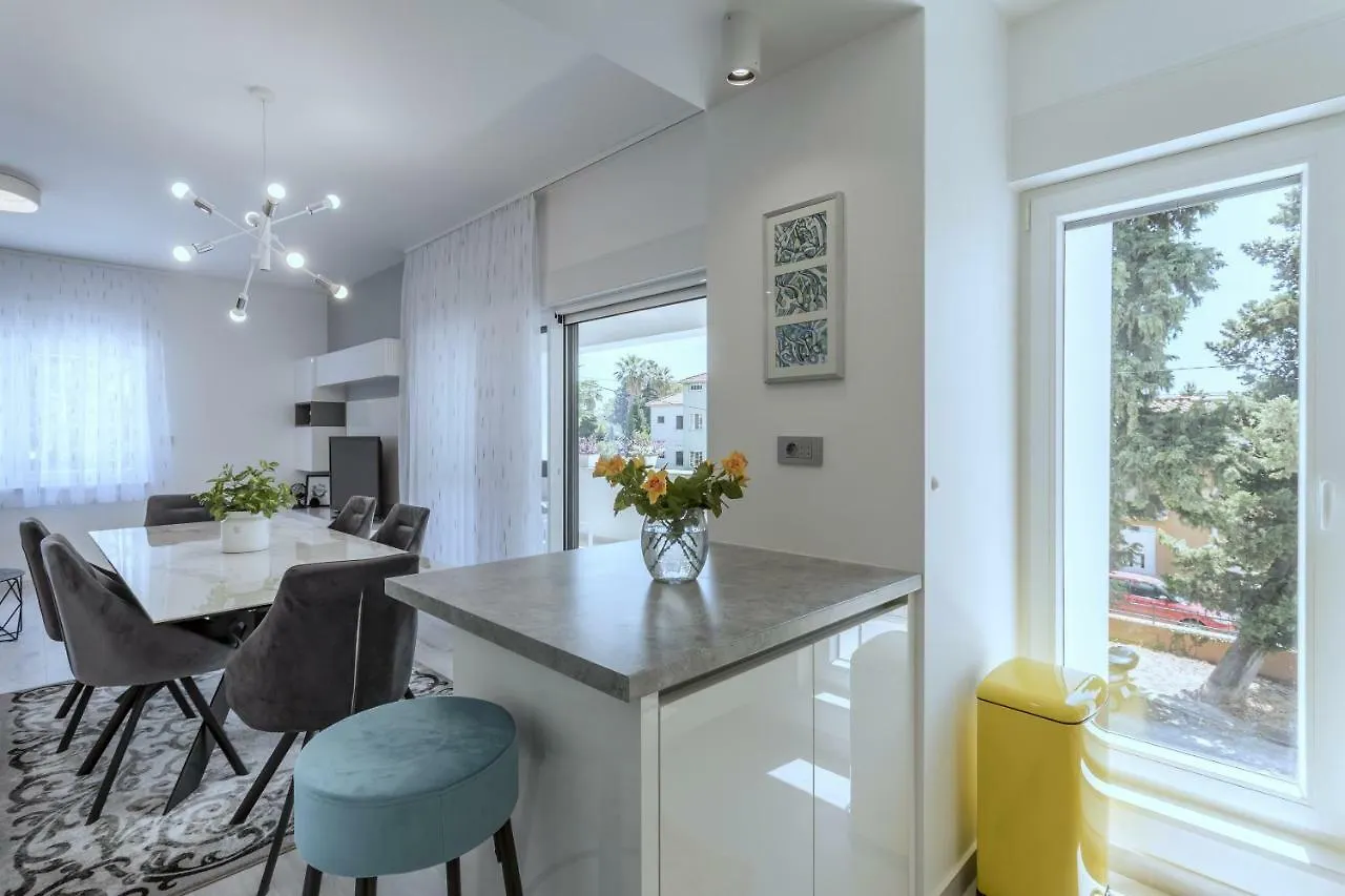 Villa Ema Kastela With Private Heated Pool